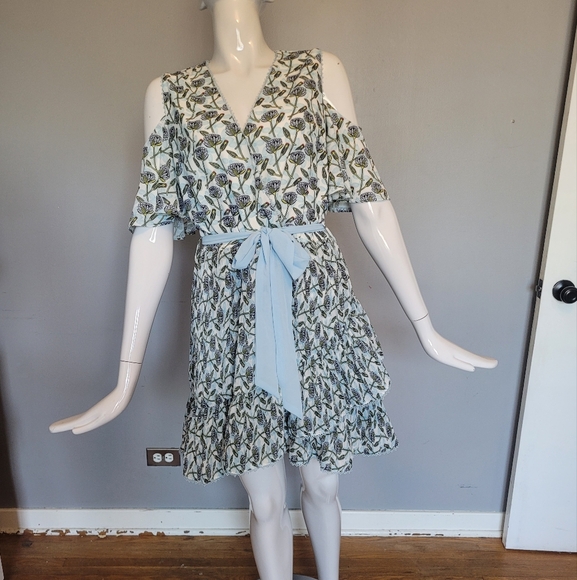 Foxiedox Lexie Cold Shoulder Faux Wrap Dress, VGUC, Size M - Picture 2 of 11